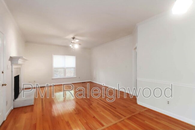 Building Photo - 311 Dansk Ct