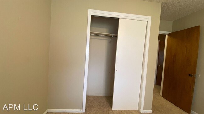 Building Photo - 3 br, 2 bath House - 184 Leisure Dr