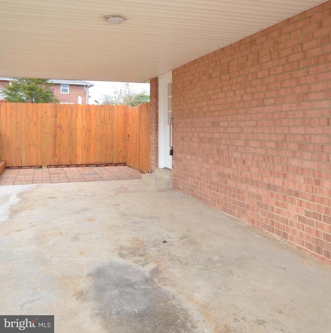 Building Photo - 3414 Dunnington Rd