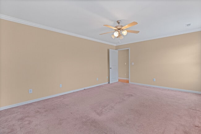 Building Photo - 2758 Slate Dr SW