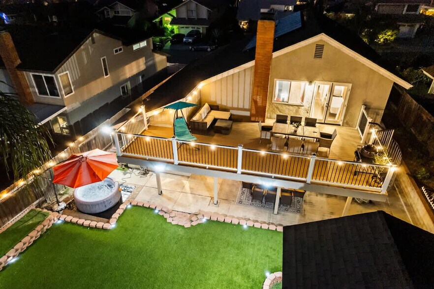 Building Photo - 13075 Old West Ave