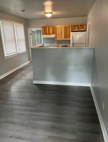 Building Photo - 213 N 15th Ave