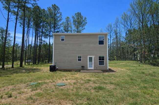 Building Photo - FIRST MONTH FREE - Beautiful 3BR 2.5BA Home in Salisbury • Tour Today