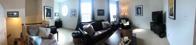 Building Photo - 39 Wallace Rd