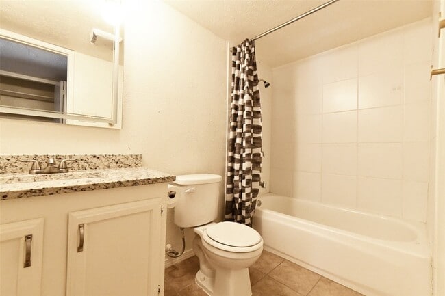 Building Photo - 4113 Juneberry St