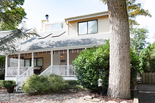 Building Photo - 480 Staffa St