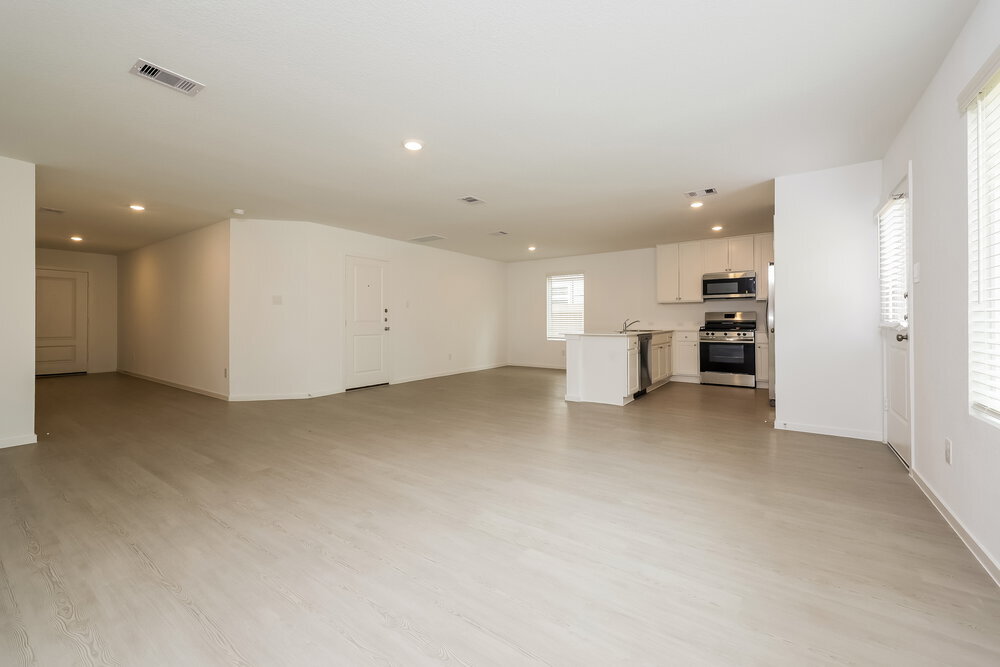 Building Photo - 13491 Sonali Springs Dr