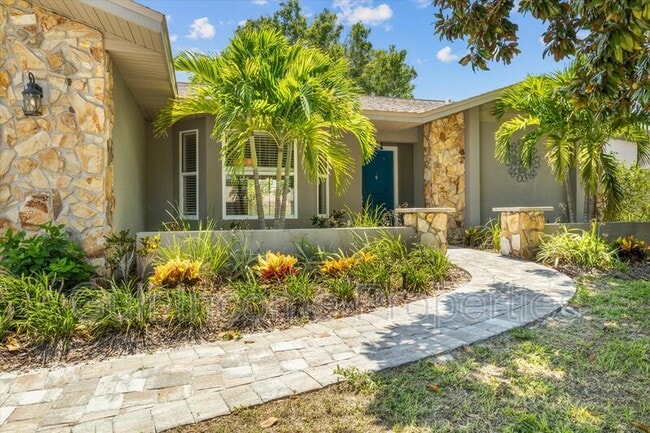 Building Photo - 8307 12th Ave Dr NW