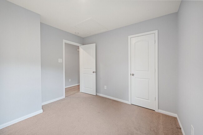 Building Photo - 17038 Marie Vlg Dr