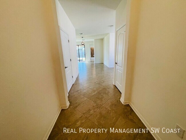 Building Photo - 14306 Vindel Cir