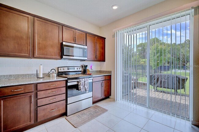 Building Photo - 5164 Chickadee St