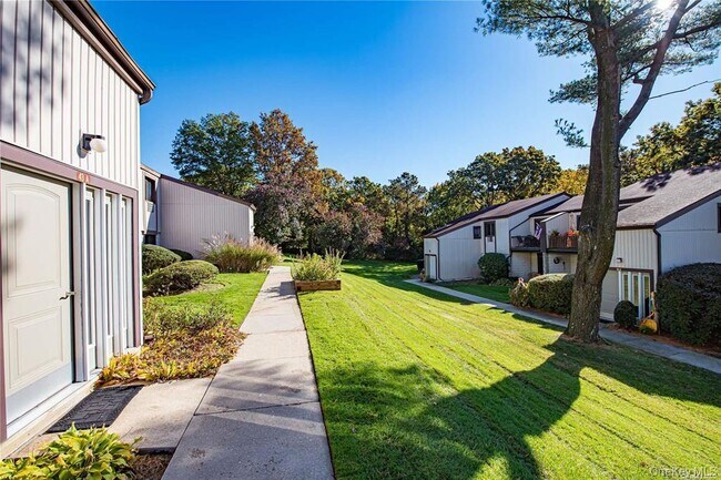 Building Photo - 43 Richmond Blvd