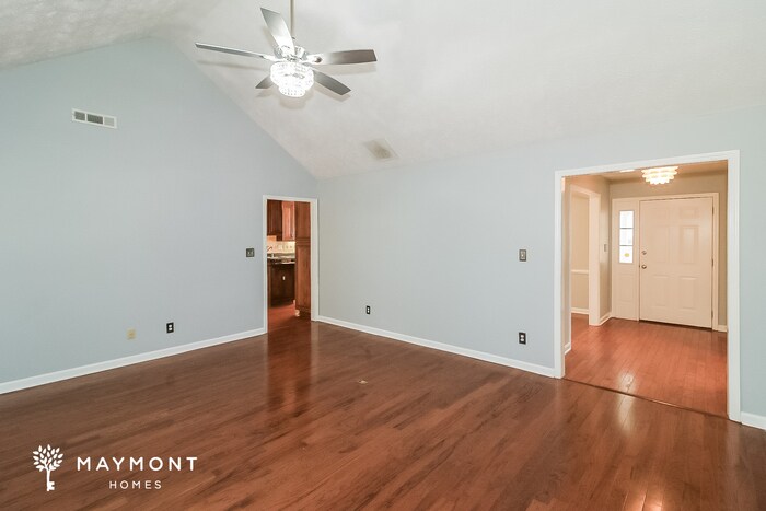 Building Photo - 295 N Oakland Cir