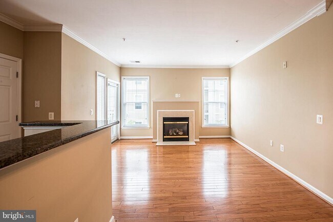 Building Photo - 3830 Lightfoot St