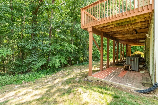 Building Photo - 128 Shady Spring Pl