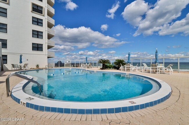 Building Photo - 1415 Ocean Shore Blvd