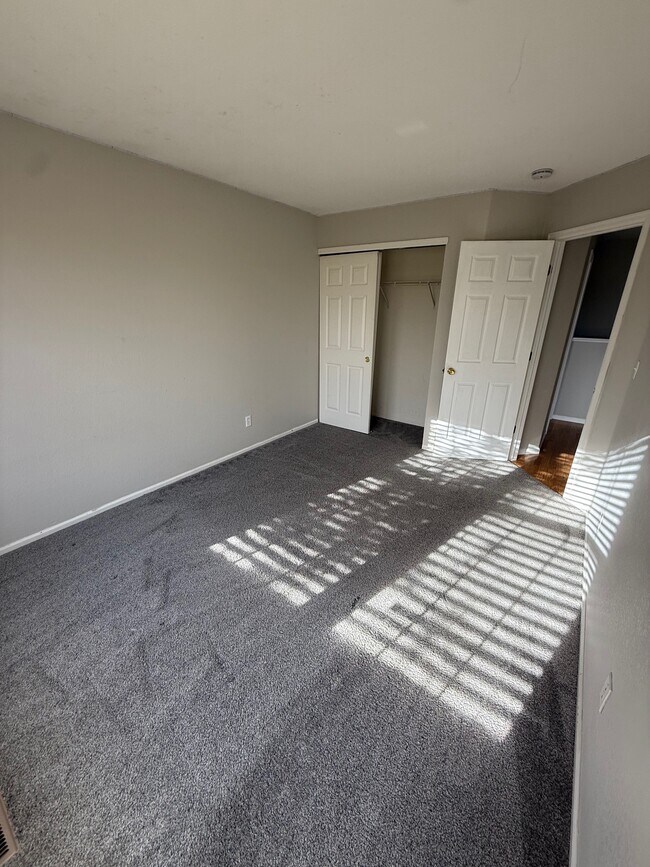 Building Photo - 9445 Bellaire St