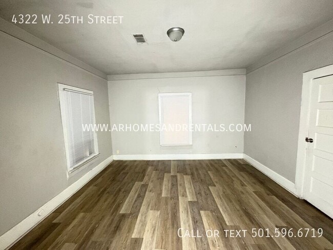 Building Photo - 4322 W 25th St