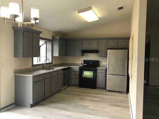 Building Photo - 3157 Utah Dr
