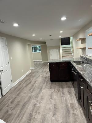 Building Photo - 6630 N Washtenaw Ave