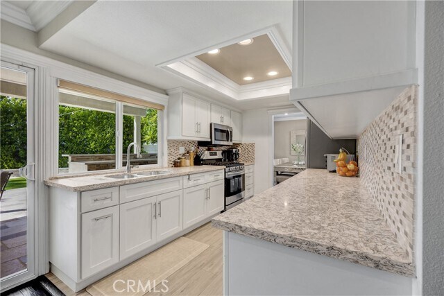 Building Photo - 1320 N Van Gogh Cir