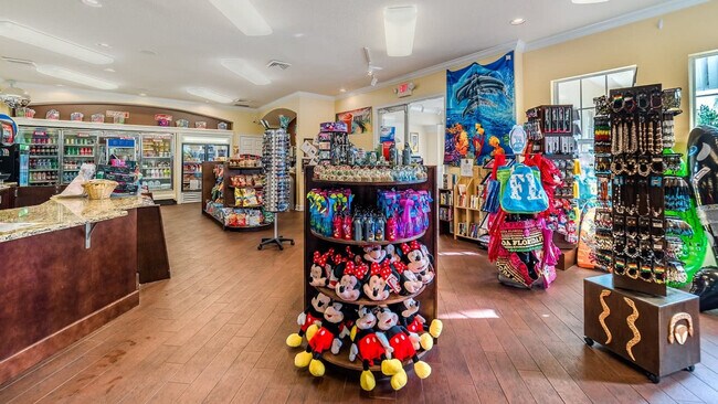 Building Photo - 8150 Fan Palm Way