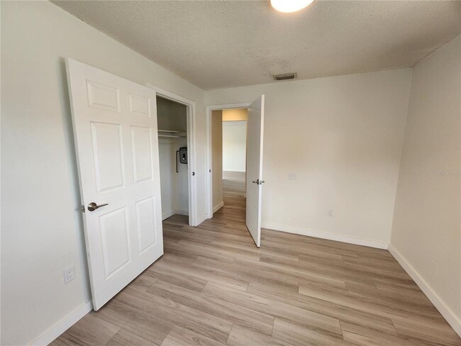 Building Photo - 1234 Triangle Dr