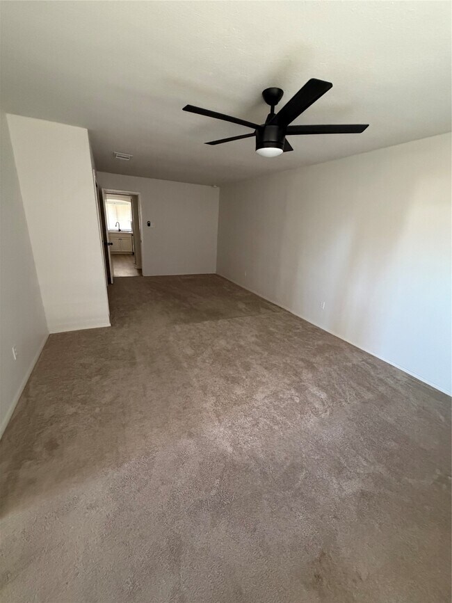 Building Photo - 23103 Calico Corners Ln