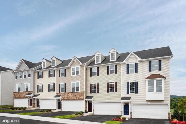 Primary Photo - 363 Paca Gardens Ln