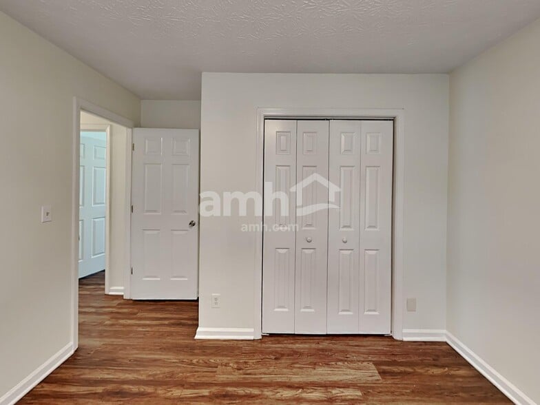 Building Photo - 2718 Ridgely Ct