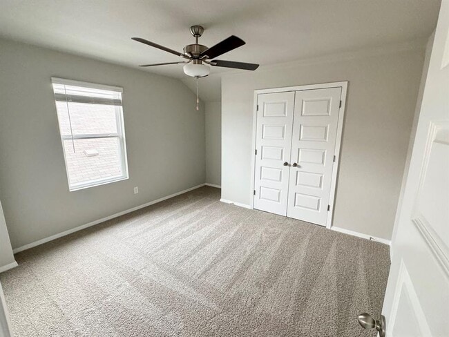 Building Photo - 11624 Comano Dr