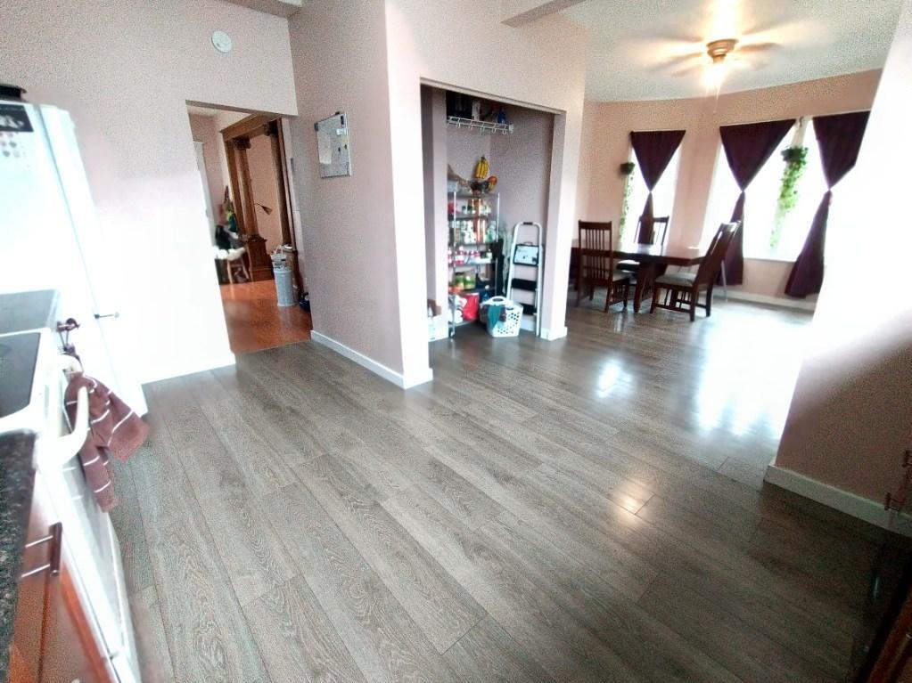 Building Photo - 810 N Broad St