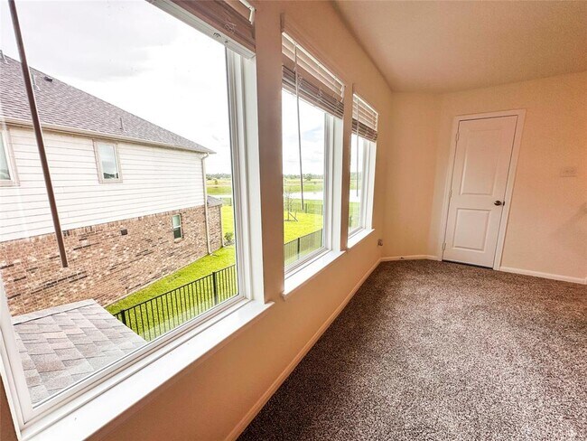 Building Photo - 10727 Amador Peak Dr