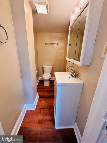 Building Photo - 47 S Merion Ave