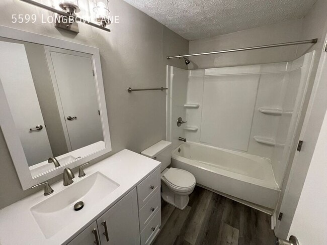 Building Photo - 5599 Longbow Ln