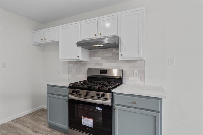 Building Photo - 15532 Emmaleighs Ln