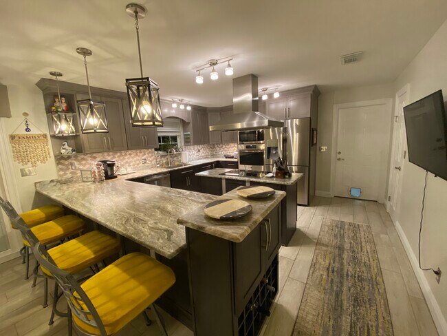 Building Photo - 264 Sukoshi Dr