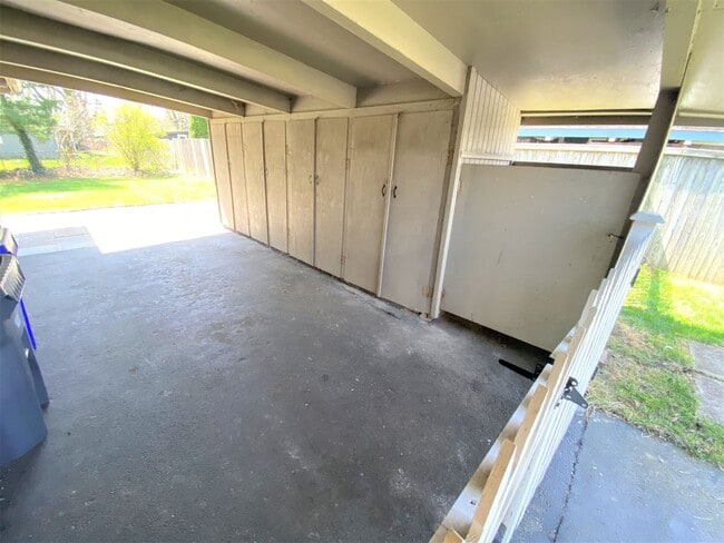 Building Photo - 3 Bedroom - Upper Arlington