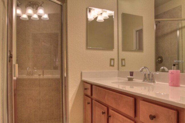 Building Photo - 7005 River Hammock Dr