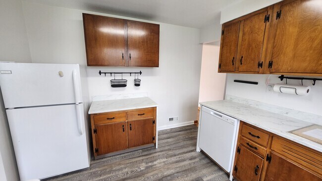 Kitchen - 8446 Clough Pike