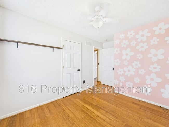 Building Photo - 1305 Aspen Dr