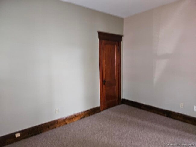 Building Photo - 169 Winchester Ave