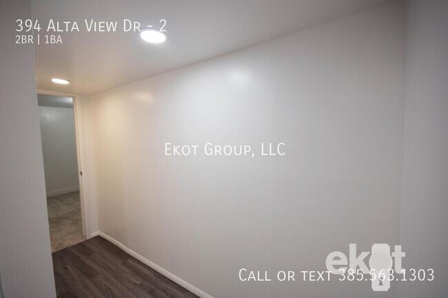 Building Photo - 394 Alta View Dr