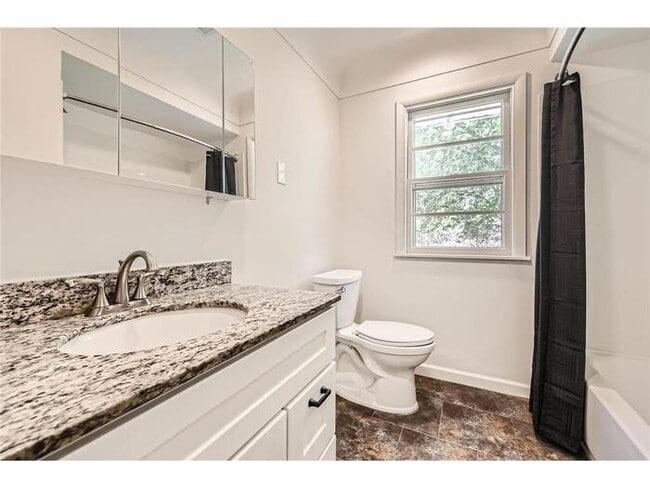 Building Photo - 3808 Welcome Ave N