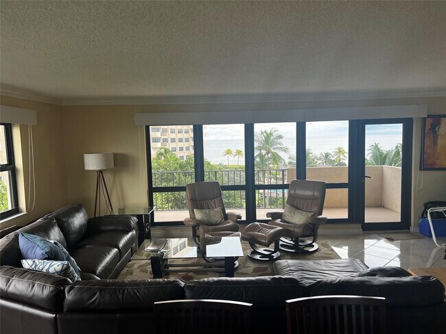 Building Photo - 4900 N Ocean Blvd