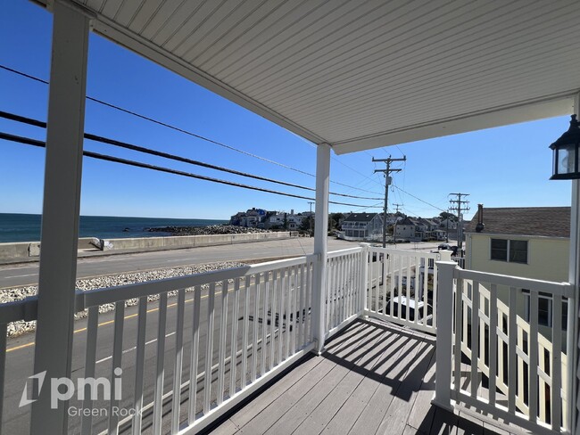 Building Photo - Ocean Front Furnished Condo