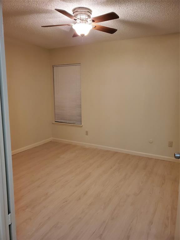 Building Photo - 12235 Sandpiper Dr
