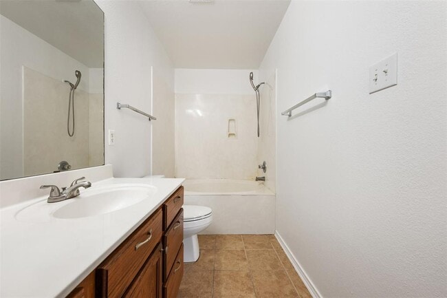 Building Photo - 1103 Deerhound Pl