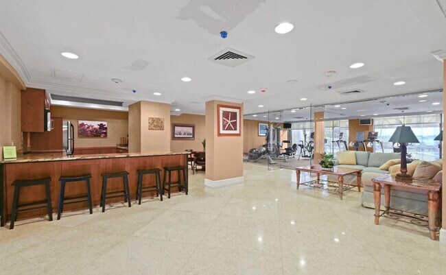 Building Photo - 5200 N Flagler Dr