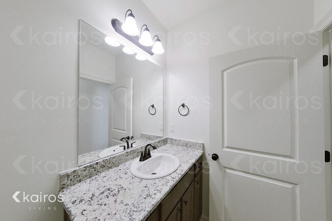 Building Photo - 106 Teddy Ln